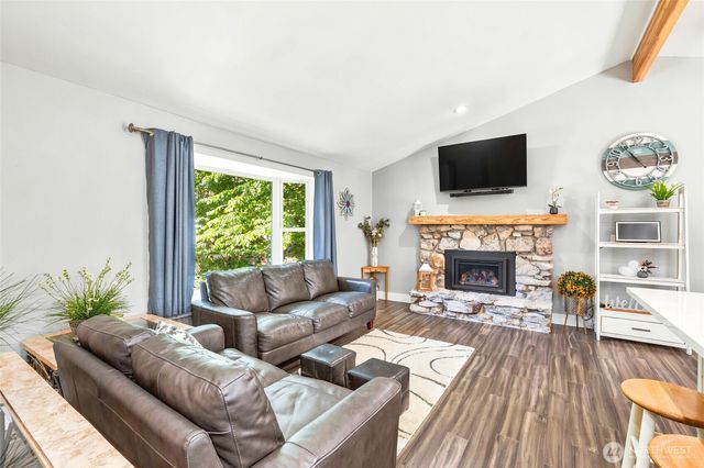 17200 435th Avenue SE, North Bend, WA 98045