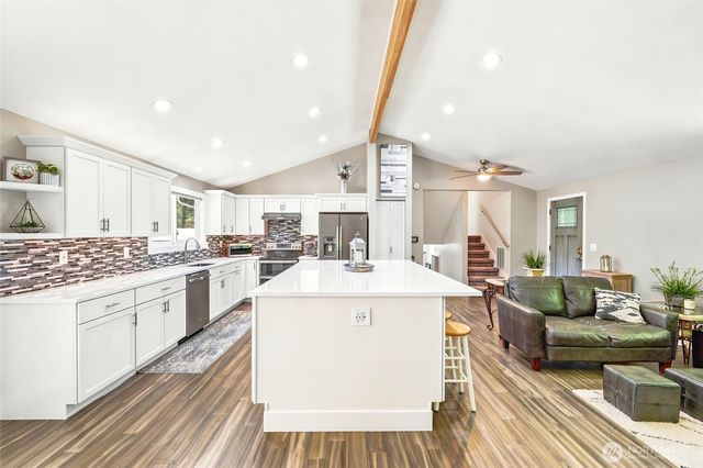 17200 435th Avenue SE, North Bend, WA 98045
