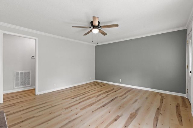 721 Claire Street, Rossville, GA 30741