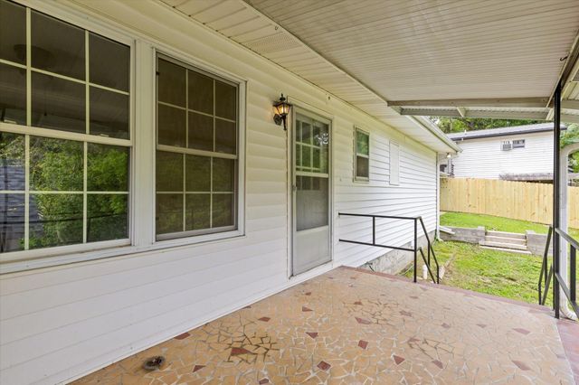 721 Claire Street, Rossville, GA 30741