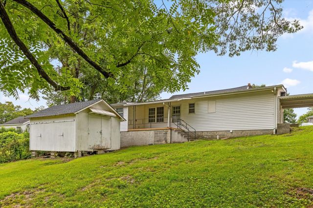 721 Claire Street, Rossville, GA 30741