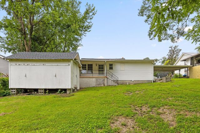 721 Claire Street, Rossville, GA 30741