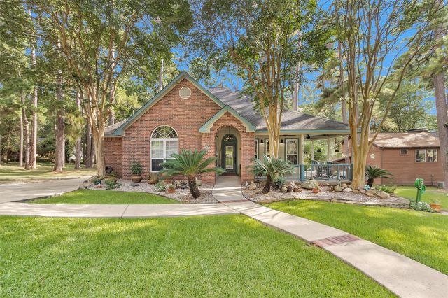 13997 Challenger Drive, Willis, TX 77318