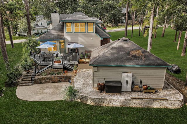 13997 Challenger Drive, Willis, TX 77318