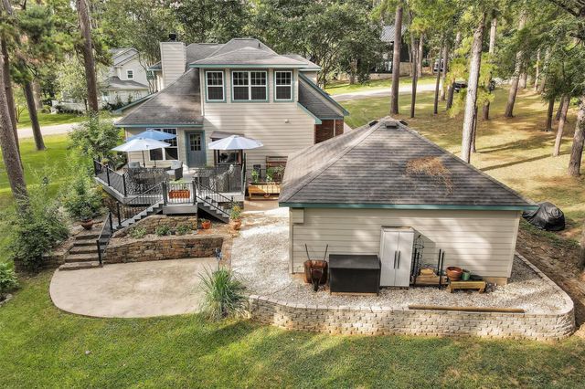 13997 Challenger Drive, Willis, TX 77318