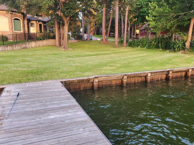 13997 Challenger Drive, Willis, TX 77318