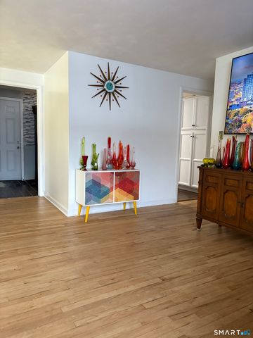 7 Dove Drive, Meriden, CT 06451