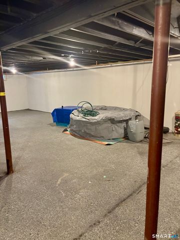 7 Dove Drive, Meriden, CT 06451