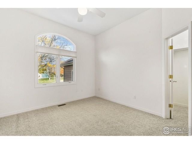 5360 Lighthouse Point Ct, Loveland, CO 80537