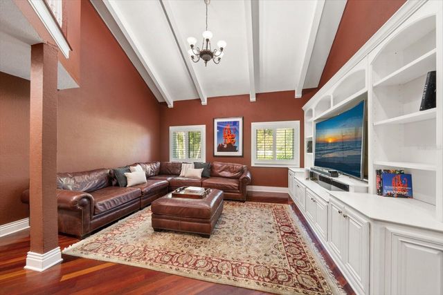 2402 PINE HAMMOCK, Clearwater, FL 33764