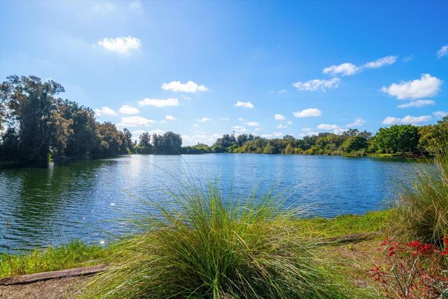 2402 PINE HAMMOCK, Clearwater, FL 33764