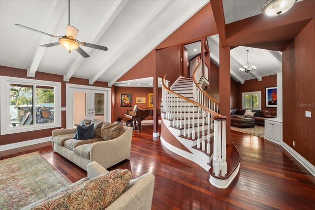 2402 PINE HAMMOCK, Clearwater, FL 33764