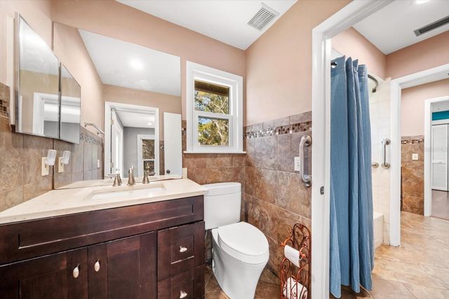 2402 PINE HAMMOCK, Clearwater, FL 33764