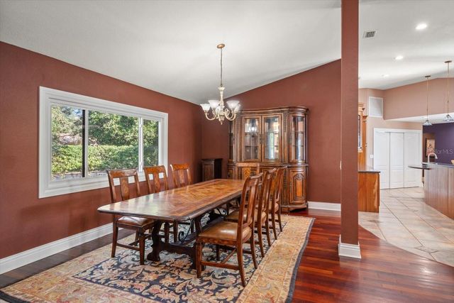 2402 PINE HAMMOCK, Clearwater, FL 33764