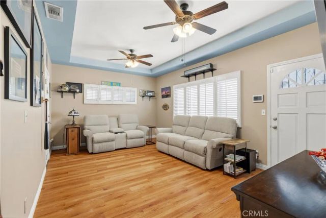 901 Glenview, West Covina, CA 91791