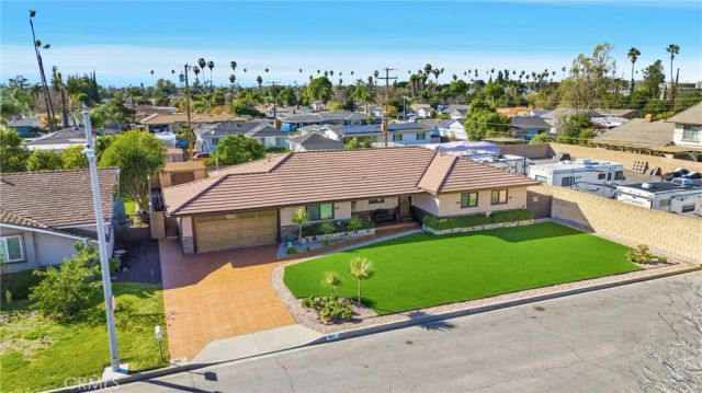 901 Glenview, West Covina, CA 91791