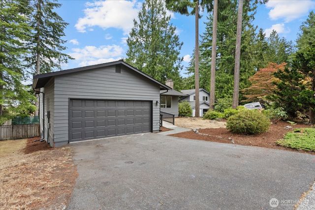 5819 172nd Place SW, Lynnwood, WA 98037
