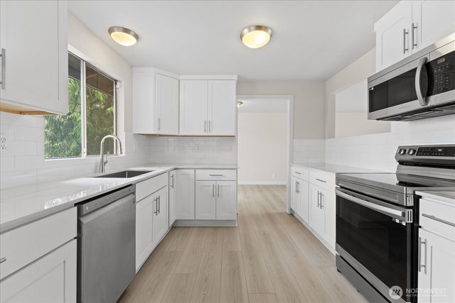5819 172nd Place SW, Lynnwood, WA 98037