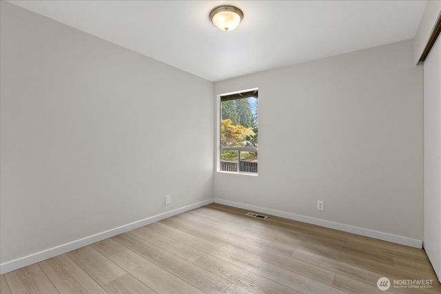 5819 172nd Place SW, Lynnwood, WA 98037