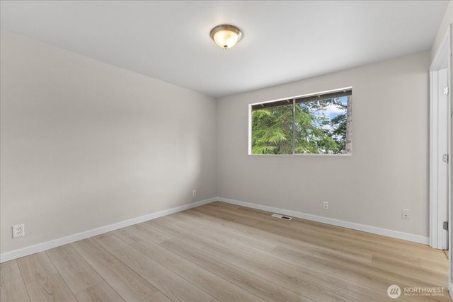 5819 172nd Place SW, Lynnwood, WA 98037