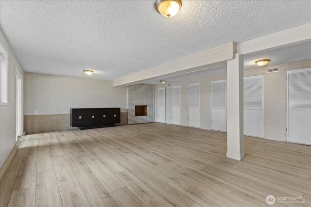 5819 172nd Place SW, Lynnwood, WA 98037