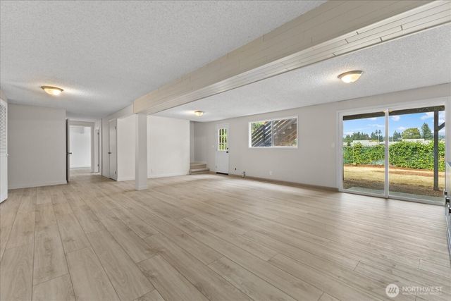 5819 172nd Place SW, Lynnwood, WA 98037
