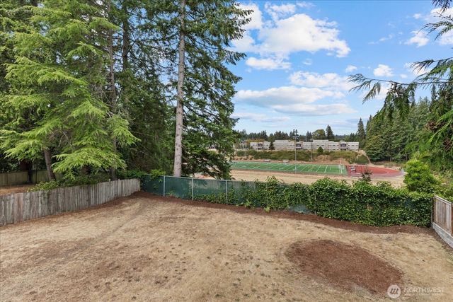 5819 172nd Place SW, Lynnwood, WA 98037