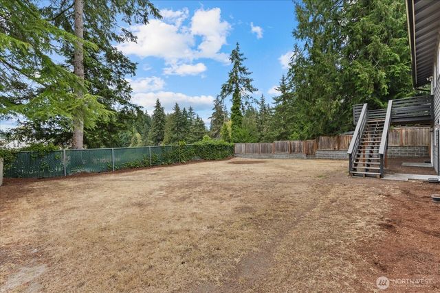 5819 172nd Place SW, Lynnwood, WA 98037