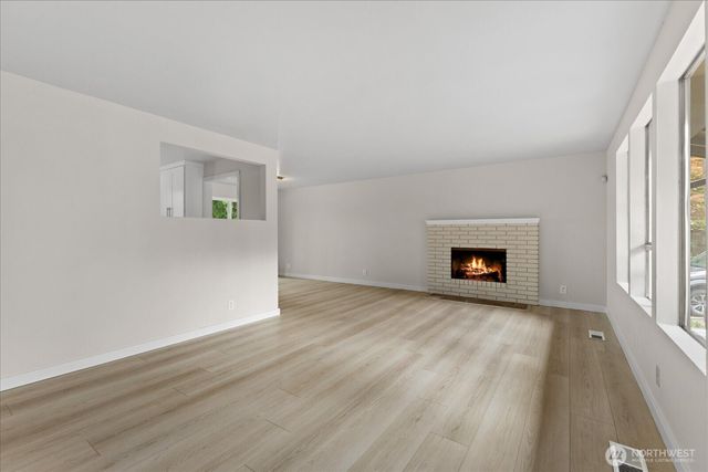 5819 172nd Place SW, Lynnwood, WA 98037