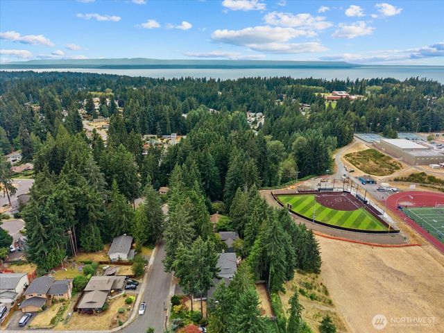 5819 172nd Place SW, Lynnwood, WA 98037