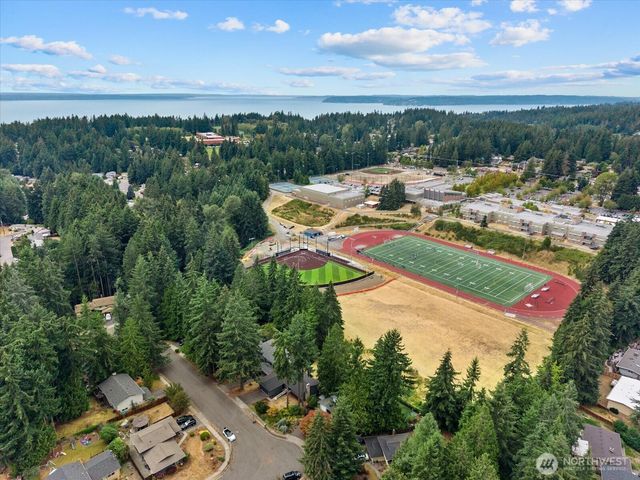5819 172nd Place SW, Lynnwood, WA 98037