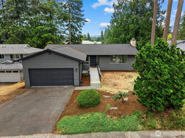 5819 172nd Place SW, Lynnwood, WA 98037