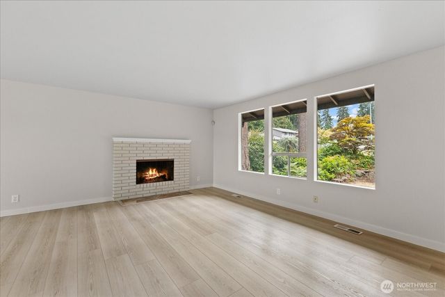 5819 172nd Place SW, Lynnwood, WA 98037