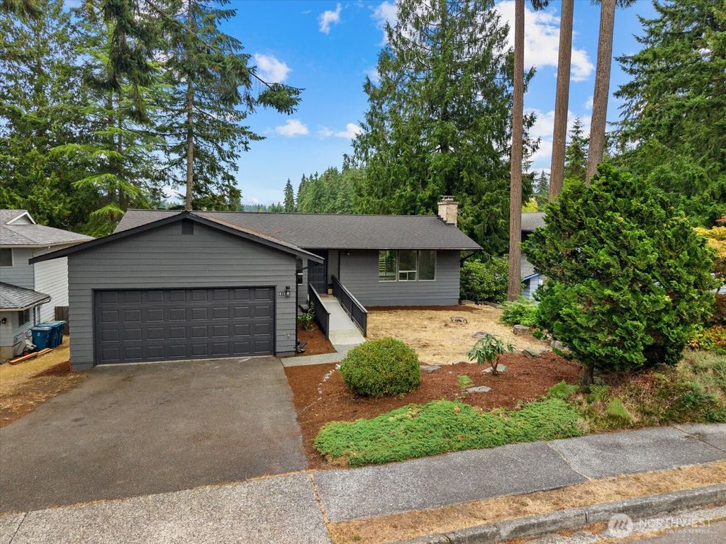 5819 172nd Place SW, Lynnwood, WA 98037