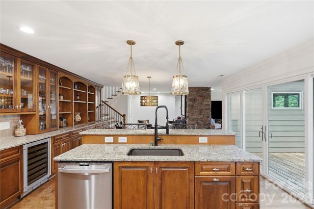 16121 Tana Tea Circle, Tega Cay, SC 29708