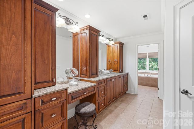 16121 Tana Tea Circle, Tega Cay, SC 29708