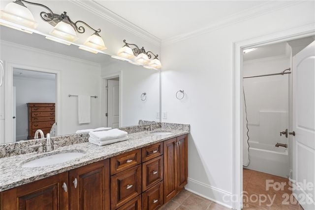 16121 Tana Tea Circle, Tega Cay, SC 29708