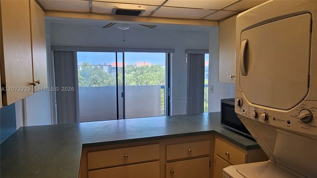 5800 SW 127th Ave 2420, Miami, FL 33183