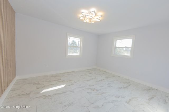 8221 Saint Anthonys Church Rd, Louisville, KY 40214