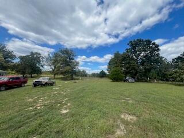22423 Round Valley Drive, Hartshorn, MO 65479