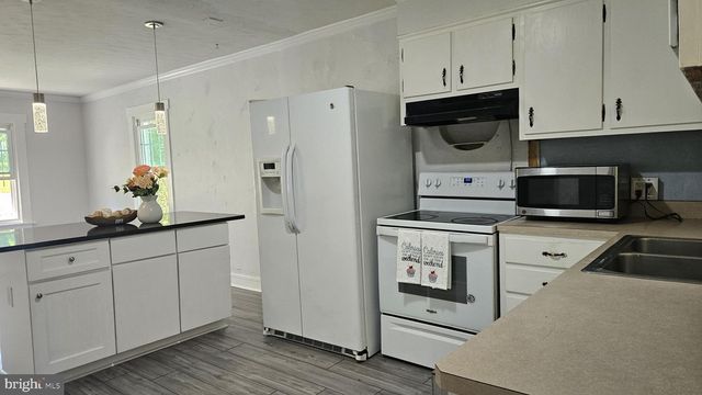 1420 JOHN MARSHALL HWY, Front Royal, VA 22630