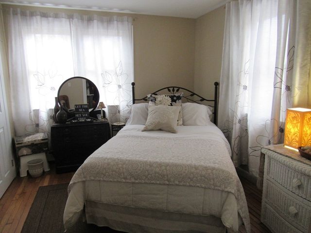 96 Main St 1, Blackstone, MA 01504