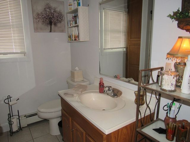 96 Main St 1, Blackstone, MA 01504