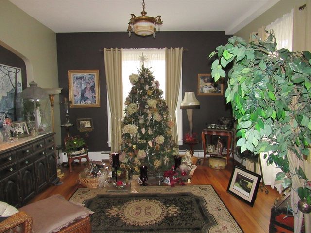 96 Main St 1, Blackstone, MA 01504