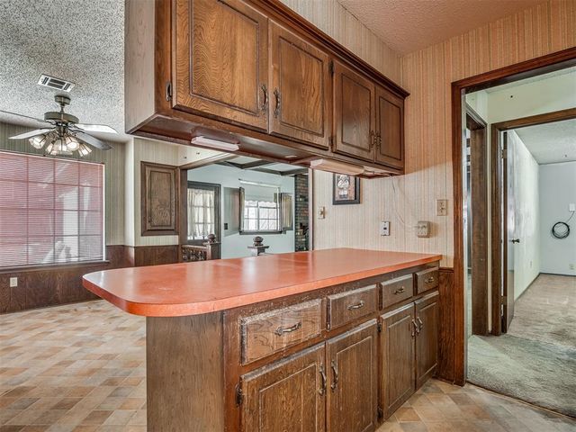 7 Kiowa, Shawnee, OK 74801