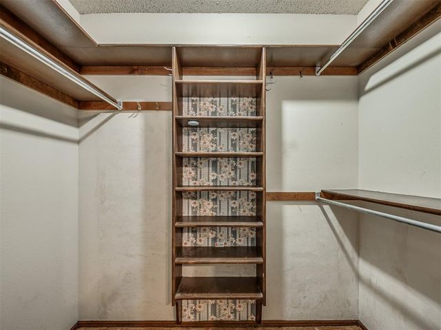 7 Kiowa, Shawnee, OK 74801