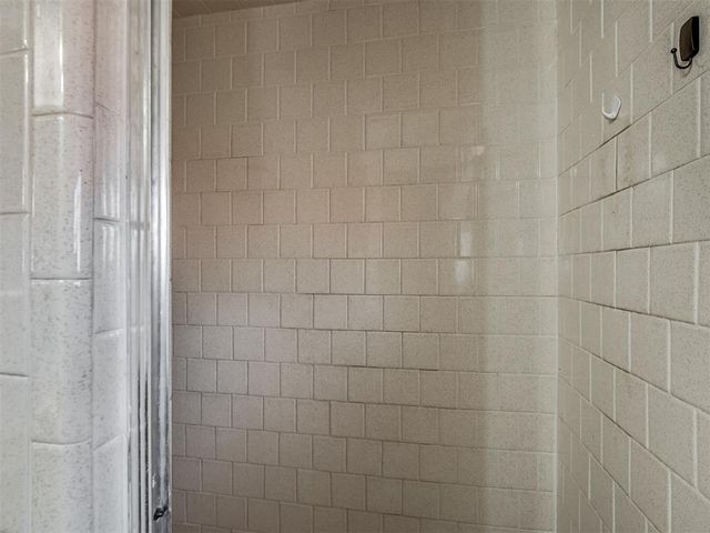 7 Kiowa, Shawnee, OK 74801