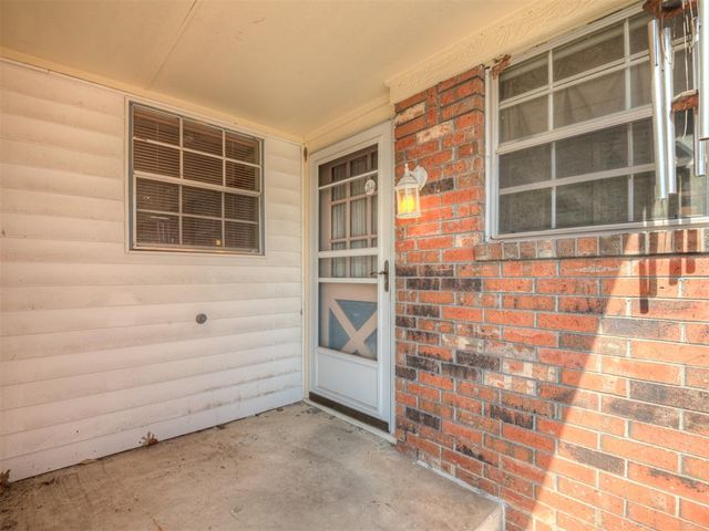 7 Kiowa, Shawnee, OK 74801