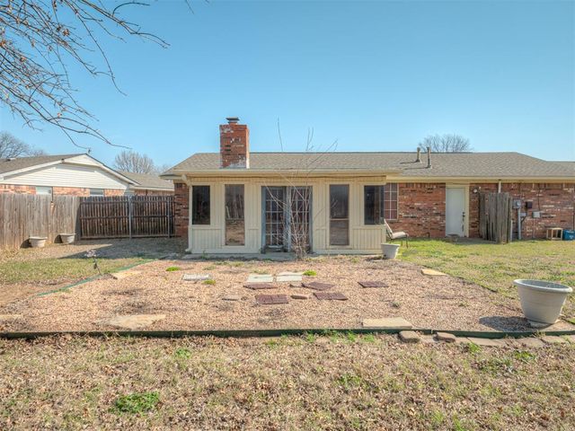 7 Kiowa, Shawnee, OK 74801