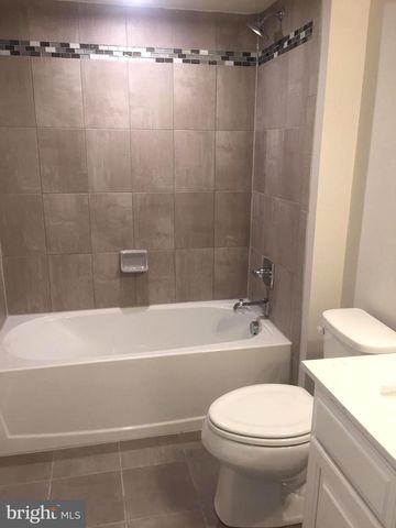 735 STONEHOUSE WAY, Hockessin, DE 19707